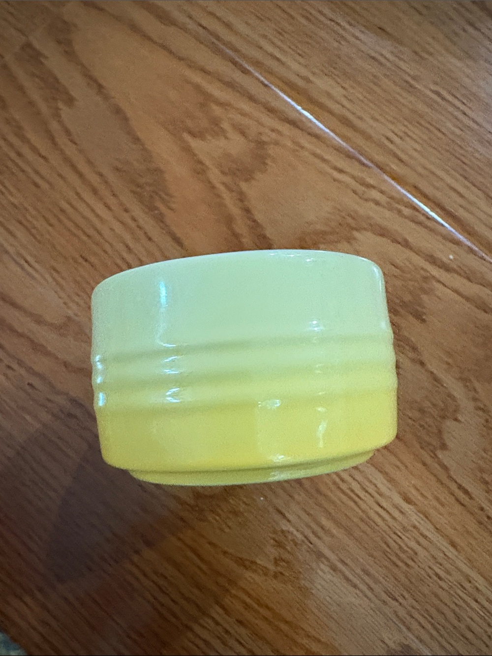 Le Creuset Straight Wall Ramekin in Camomille - Picture 4 of 9